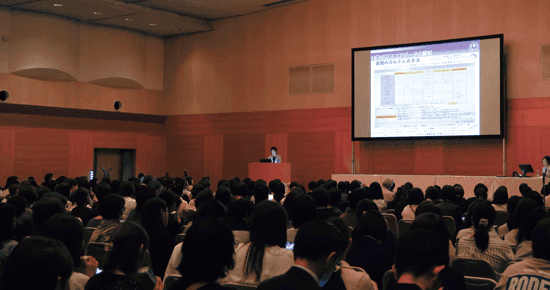 第28回日本医療マネジメント学会学術総会ランチョンセミナー「今、看護にとわれるもの」